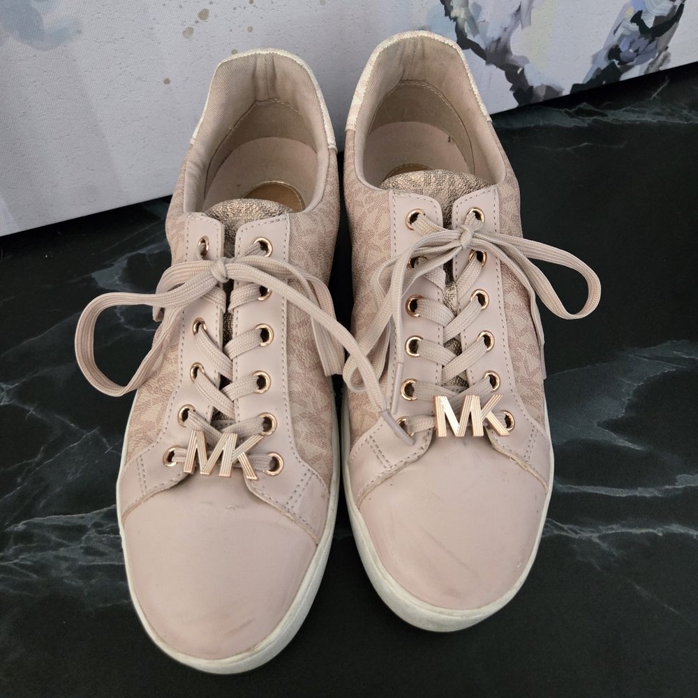 Michael Kors Platform Sneakers Womens 8M | Blush Logo Lace-Up | Fair Used